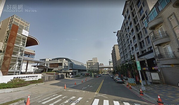 大園高中對面原本開韓式餐廳,3個月結束營業。(截自GoogleMap)