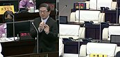 不滿台南市長說「住戶被牽著走」　民代暴走丟水壺