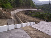 南市密枝竹坑橋　坑溝整治工程完工