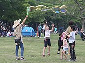 中北部空氣好差　環保署：周四下雨能好轉
