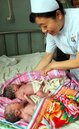 生育率低抑制中國經濟崛起　取消生育限制氛圍醞釀中