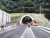 大客車走蘇花改　等交長核可…次日就開放