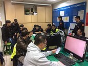 好擠！北市有4成「鴿子籠」派出所　員警哭哭