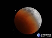「藍月」月全食奇觀再現　血紅月色1/31晚間登場