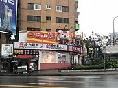 北中南三大夜市最貴店面　全都是他租的！　　　　