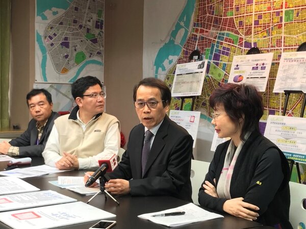 台北市副市長林欽榮表示，把容積獎勵算清楚講明白，是加速推動都更的重要里程碑（圖／台北市政府）