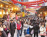 年貨街冷清　僅台中店租漲13%