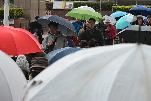 又濕又冷的天氣將持續到春節。(好房網News記者 陳韋帆/攝影)