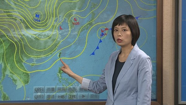 中央氣象局持續針對全台各縣市發布低溫特報,提醒民眾注意保暖。記者王彥鈞/攝影