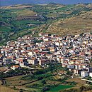 人來就好…小島別墅1歐元出售自救