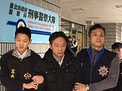 東區公寓頂樓放巨量一粒眠　警循線抓2天道盟成員