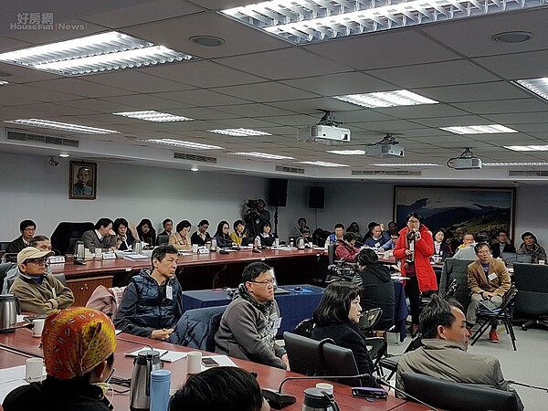 營建署昨天針對桃園航空城減縮127公頃舉辦聽證會。圖/營建署