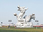 員林夜展風華　主燈公園昨啟用