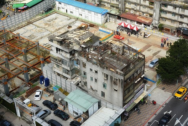 永春都更案釘子戶。(好房網News記者 陳韋帆/攝影)