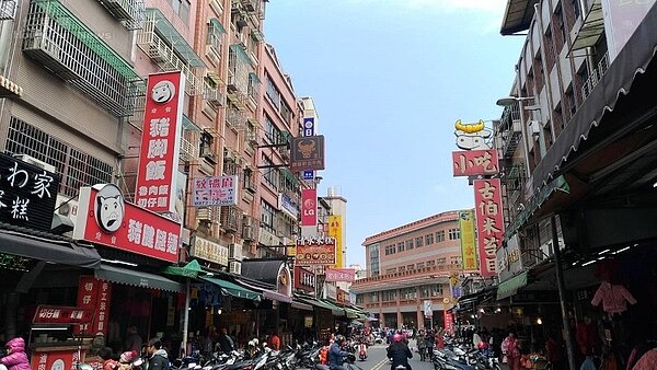 三峽清水祖師廟周邊街景（圖／永慶房產集團提供）