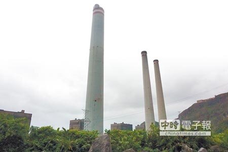 台電協和電廠1、2號機組今年起已轉為緊急備用供電機組，但至今2號機仍持續供電。（李其樺攝）