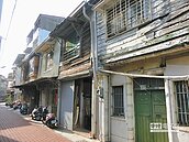 老屋改建　配套獎勵須到位