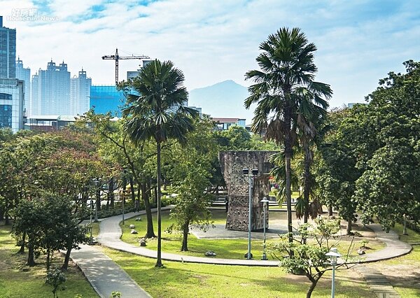 新北市　新店區／園區升級房市增溫　新店區公所生活圈