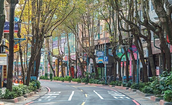 新北市　新店區／園區升級房市增溫　新店區公所生活圈