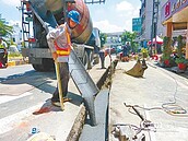 台南道路塌　20年老舊管線釀禍