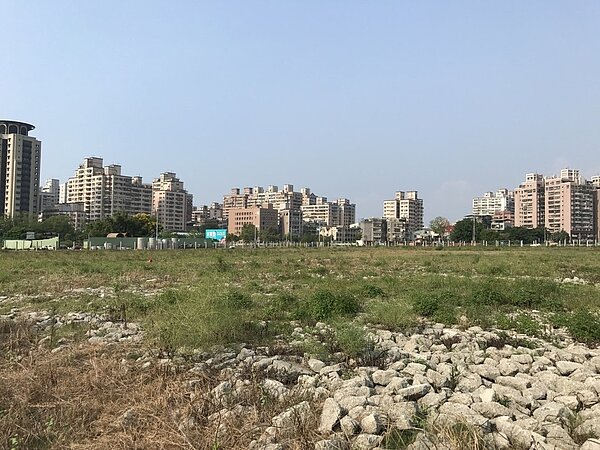 土地交易市場發燒,上半年交易總額近千億創12年新高