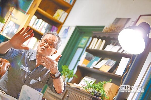 黃春明(陳信翰攝)