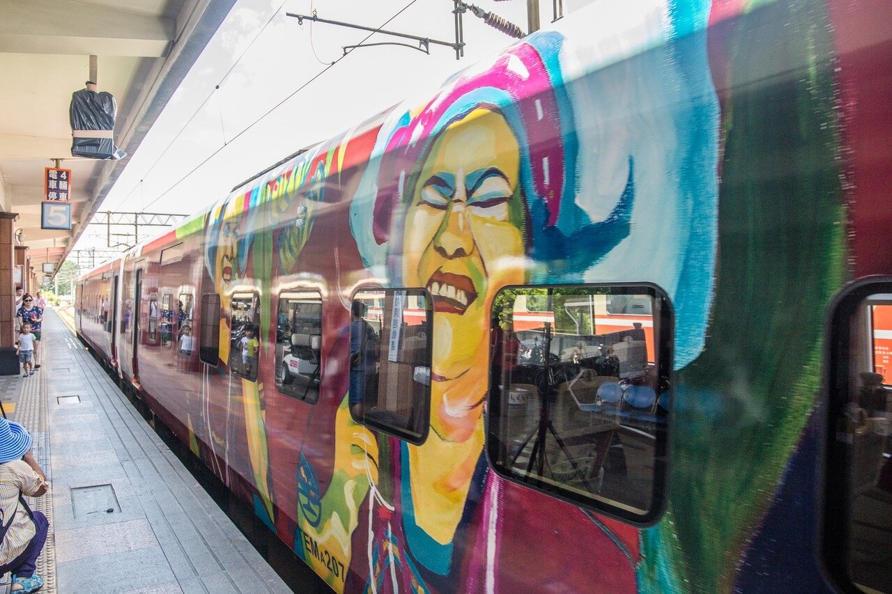 「洄瀾之星」普悠瑪列車每天從台北直達花蓮。記者蔡翼謙/攝影