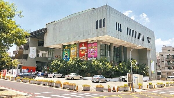台中世貿中心生活圈擁有來自台中工業區、澄清醫院商圈的強勁自住需求，房市前景看俏。 記者宋健生／攝影