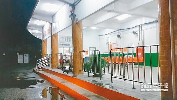 新竹客運汽車公司竹東總站部分路線因長期招募不到司機員,部分偏遠地區路線進行減班,7月1日上路。(邱立雅攝)