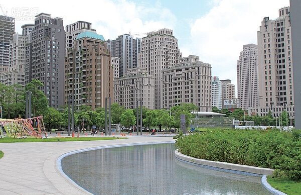 台中市/捷運效應轉強 綠線年底試運轉