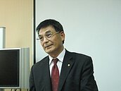 顏炳立：僅存買氣被不讓利的人玩死　今年比去年慘　　