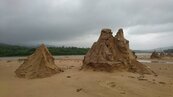 福隆沙雕毀了！颱風狠毀68座沙雕　沙雕季提前劃句點