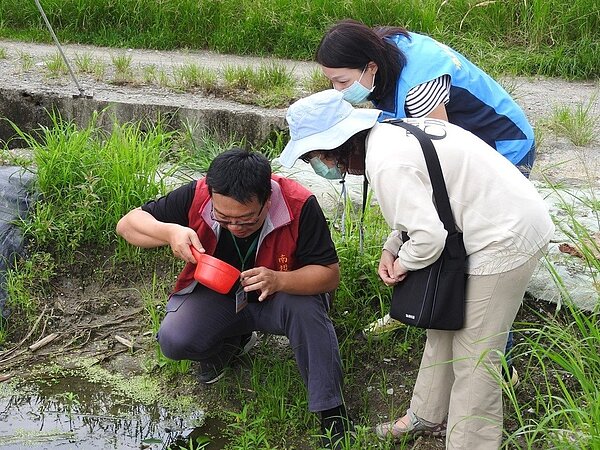 南投縣埔里鎮近期傳出2起確診病例分別在清新、同聲里,縣府衛生局立即啟動防疫機制。記者賴香珊/攝影
