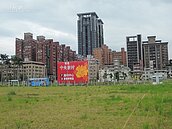 年改賣壓、買氣雙衝擊　房市雪上加霜？