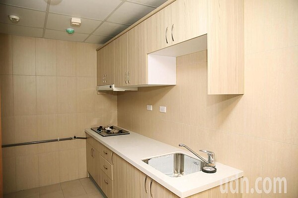 北投區北士科專案住宅學生宿舍廚房。記者徐兆玄/攝影