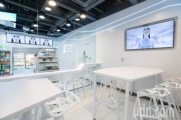 該店設有座位區供消費者使用。記者鄭清元/攝影