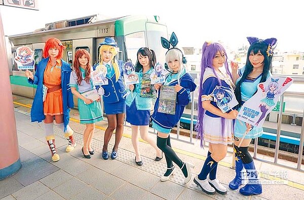 高雄捷運公司今年暑假運量開紅盤,比去年同期成長逾5000人次,尤其動漫祭,帶來可觀人次。(高捷公司提供)