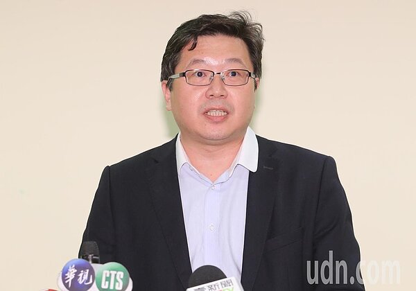 政大校長遴選委員會發言人陳志輝(圖)說明遴選結果,由郭明政獲得通過門檻出任政大校長。記者許正宏/攝影