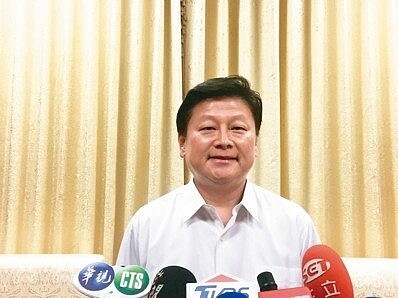 花蓮縣長傅崐萁昨天表示,他會集結所有力量,全力支持國民黨桃園市長提名人陳學聖。 記者徐庭揚/攝影