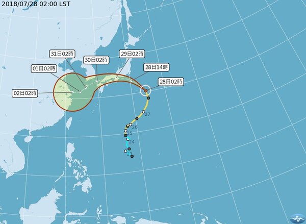 中颱雲雀在日本東南方海域，除了逆時針而行，並快速朝西北撲向日本本州西南部，將再轉向偏西，掠過四國、九州；下周一轉西南西方向，進入東海後強度減弱、移速減慢。圖／翻攝自氣象局網站