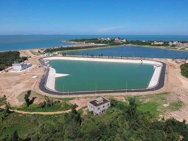 為金廈通水興建的受水池,有調節、淨化水質的功能。 圖/金門自來水廠提供