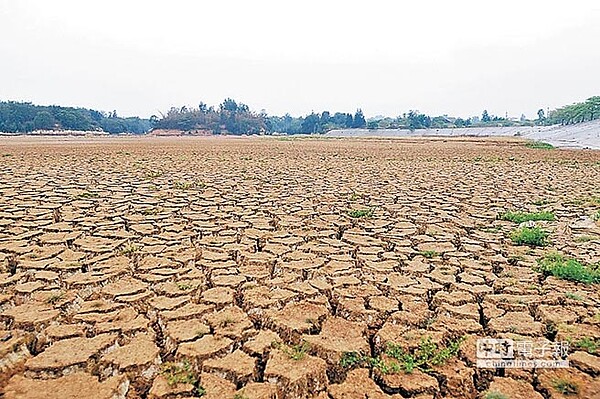 金門長期缺水，2012年11月17日金門瓊林水庫乾涸情形。（本報系資料照片）
