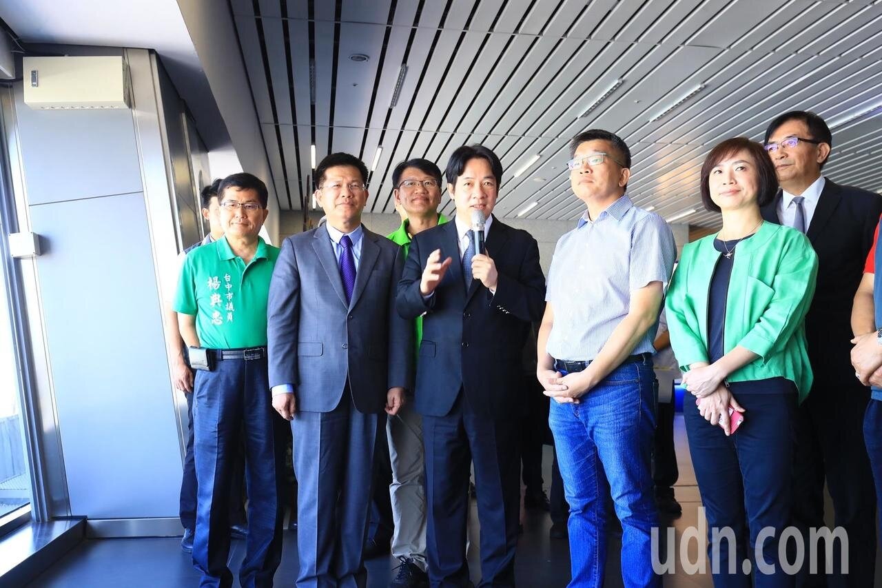 行政院長賴清德今天視察台中國際機場及台中港整體發展。記者余采瀅/攝影