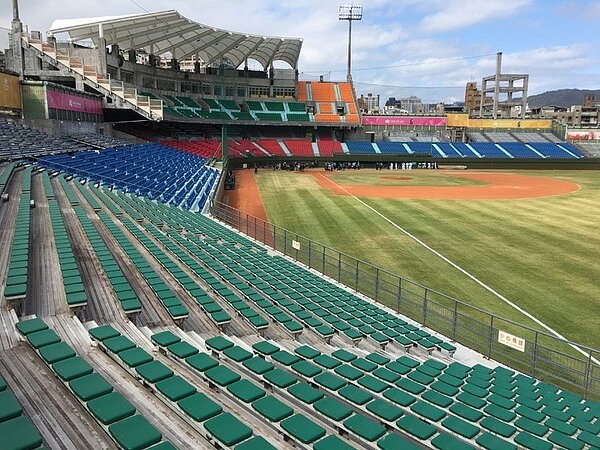 天母棒球場。 圖/聯合報系資料照片