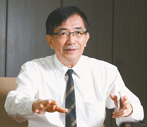 桃機第三航廈主體工程昨天第二度流標,交通部長吳宏謀昨天直言,「一直流標是浪費時間」。 記者林澔一/攝影