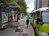 內湖往外2通勤專車路線　13日起試辦