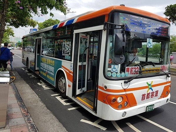 隨著人口高齡化,搭乘大眾運輸使用法定優待票的旅客占比逐年升高。圖╱聯合報系資料照片