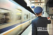台鐵10月大改點　調整300班列車