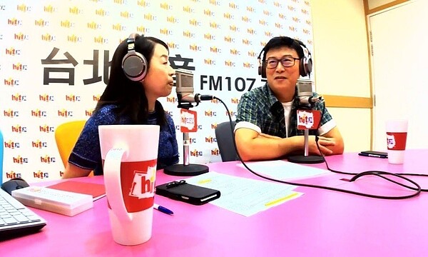 民進黨市長參選人姚文智上午接受廣播節目專訪。記者莊琇閔/攝影