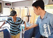 屏市無人公車　參選人批淪空汙幫凶